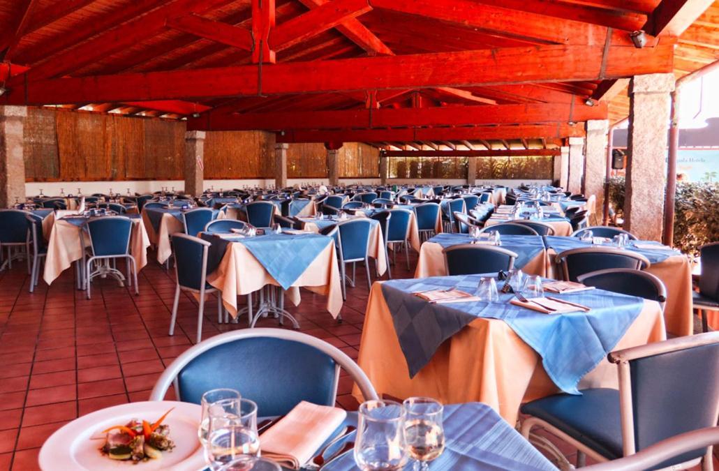 Hotel Zeta Club San Teodoro Le Rose Esterno foto