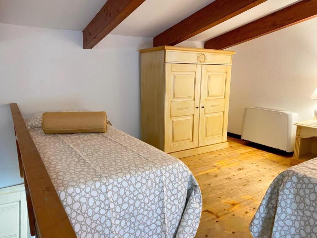 Hotel Zeta Club San Teodoro Le Rose Esterno foto
